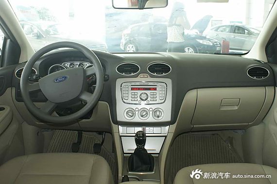 ?？怂箖蓭?jīng)典1.8MT 時尚型