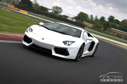 蘭博基尼將推史上最快車(chē)型 日內(nèi)瓦亮相