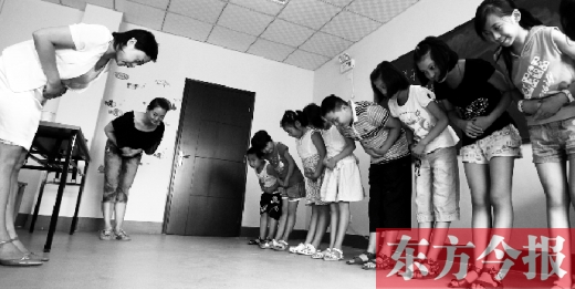 想教國(guó)學(xué)得先考國(guó)學(xué)教師資格證？