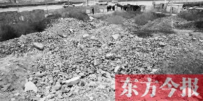 昨日，鄭州市107輔道花園口鎮(zhèn)大廟村，綿延數(shù)公里的城中村拆遷后遺留的建筑垃圾
