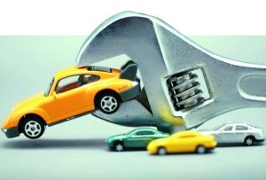 國慶節(jié)起，由國家質檢總局發(fā)布的《家用汽車產品修理、更換、退貨責任規(guī)定》(簡稱汽車“三包”)將正式實施。不少業(yè)內人士表示，汽車“三包”政策的落實，二手車市場或將得以“洗牌”。