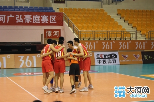 2013年全國排球錦標賽在漯河開賽 共16支參賽隊 2013年全國排球錦標賽在漯河開賽 共16支參賽隊