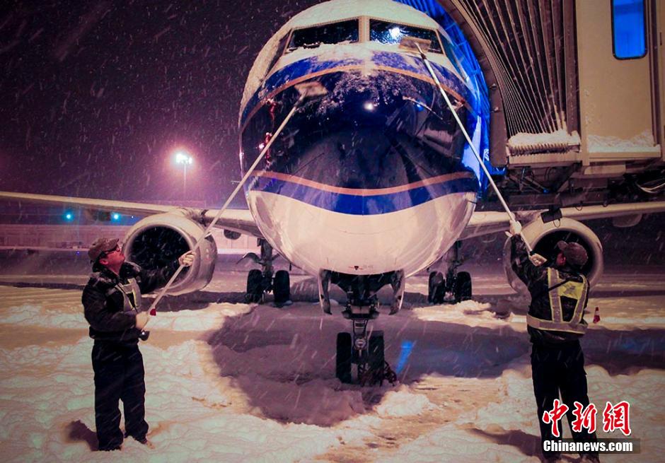 烏魯木齊大雪紛飛30小時(shí) 重回 烏魯木齊大雪紛飛30小時(shí) 重回