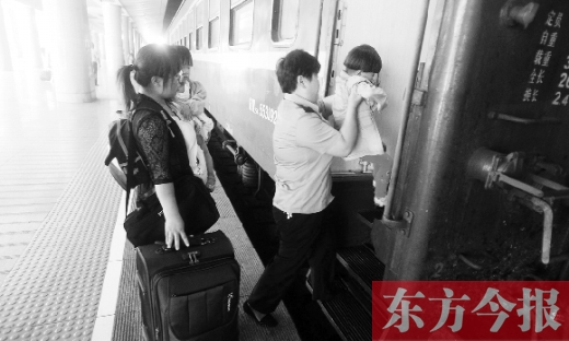 鄭州到溫州的2191/4次列車，是鄭州鐵路局最后一對綠皮車。