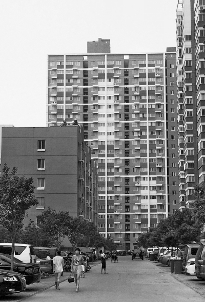 新就業(yè)大中專(zhuān)畢業(yè)生，外來(lái)務(wù)工人員住滿5年可申請(qǐng)購(gòu)買(mǎi)公租房。