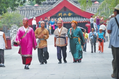 景區(qū)不漲價，希望游客玩得開心。