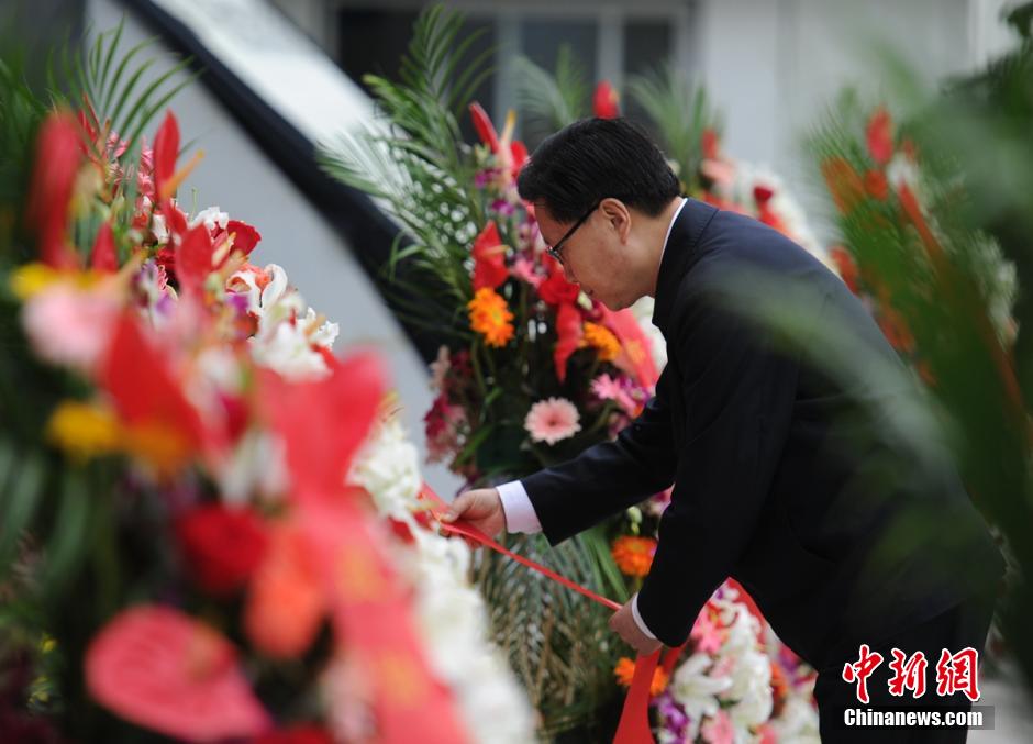 四川舉行紀(jì)念“4·20”蘆山地震一周年活動