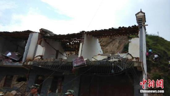    8月3日16時30分，云南省昭通市魯?shù)榭h發(fā)生6.5級地震。