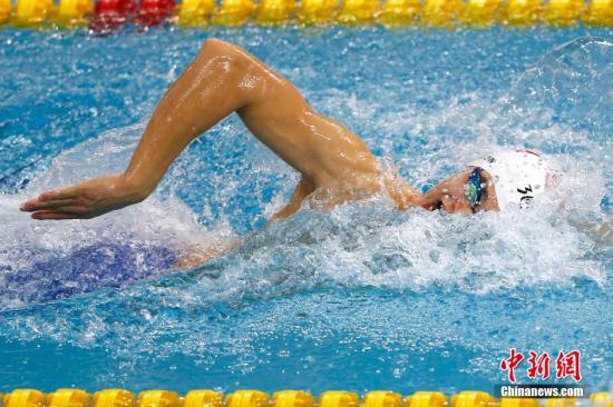 資料圖：9月21日上午，仁川亞運(yùn)會(huì)游泳比賽在文鶴樸泰桓游泳館拉開(kāi)大幕。