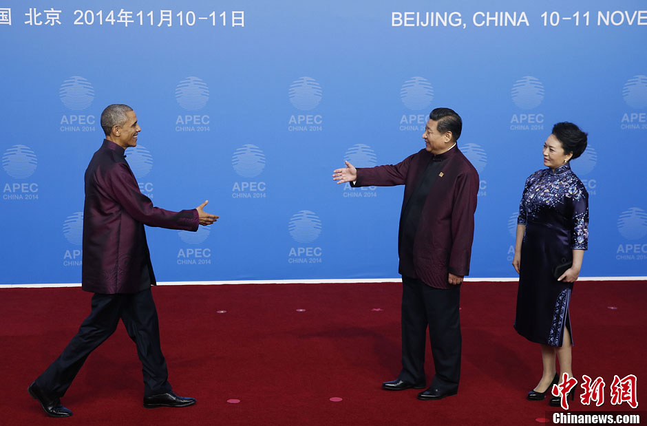 圖為習近平夫婦歡迎美國總統(tǒng)奧巴馬。中新社發(fā) 杜洋 攝