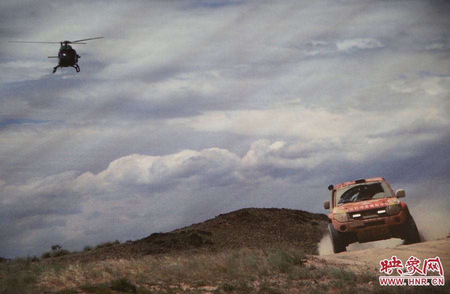 賽車的世界、更是男人的世界。圖為部分參展攝影作品。