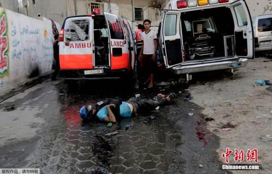 資料圖：加沙，以色列戰(zhàn)機(jī)轟炸一處市場(chǎng)，造成至少17名巴勒斯坦人死亡，200多人受傷。