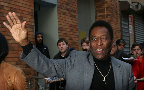 11月以來，球王貝利二度入院治療引發(fā)關(guān)注，這位巴西足球巨星還被傳出病情加重的消息。 CFP