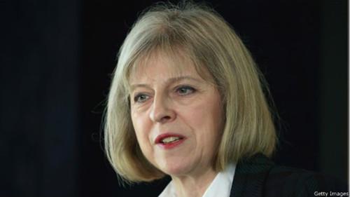 特雷莎·梅有關(guān)海外留學(xué)生的移民政策遭到猛烈批評。