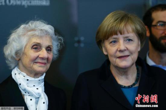 奧斯維辛集中營幸存者以德報(bào)怨 與納粹后代結(jié)緣