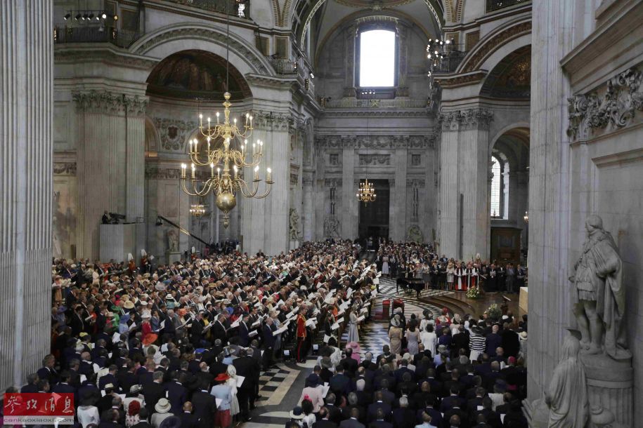 英國女王90大壽現(xiàn)場。