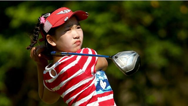 11歲華裔女孩現(xiàn)美國(guó)女子高爾夫賽 系史上最年輕 11歲華裔女孩現(xiàn)美國(guó)女子高爾夫賽 系史上最年輕