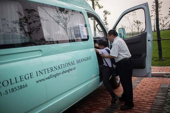 上海最貴國(guó)際學(xué)校:高中畢業(yè)需300萬(wàn)元 設(shè)多語(yǔ)種 上海最貴國(guó)際學(xué)校:高中畢業(yè)需300萬(wàn)元 設(shè)多語(yǔ)種