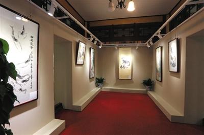 去年6月，益壽堂舉辦了“紀(jì)念頤和園對(duì)公眾開(kāi)放一百周年書畫展”。