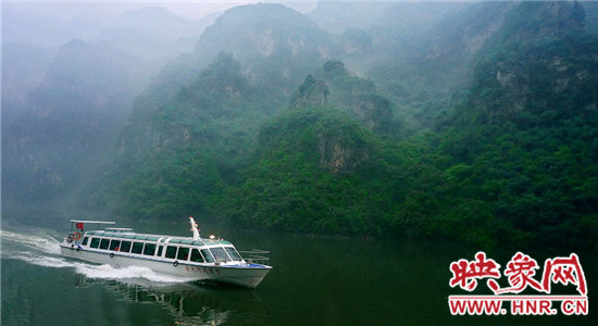 青天河景區(qū)入選中學八年級美術(shù)教材