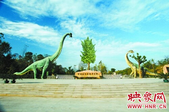 美不勝收 爬山、游園、賞奇觀（組圖）