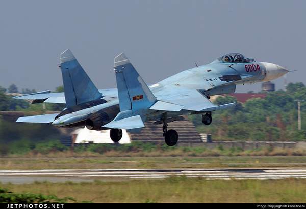 　　資料圖：越南空軍蘇-27SK戰(zhàn)機(jī)。