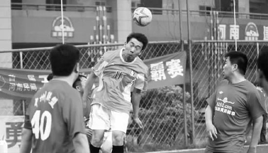 鄭州經(jīng)開正和隊(duì)?wèi){借這場2∶0小勝中州聯(lián)盟隊(duì)，連勝晉級16強(qiáng)