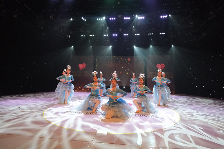 舞蹈《讓世界充滿愛(ài)》 舞蹈《讓世界充滿愛(ài)》