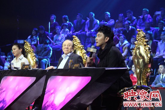 李玲玉、楊洪基、林依輪三位明星評委