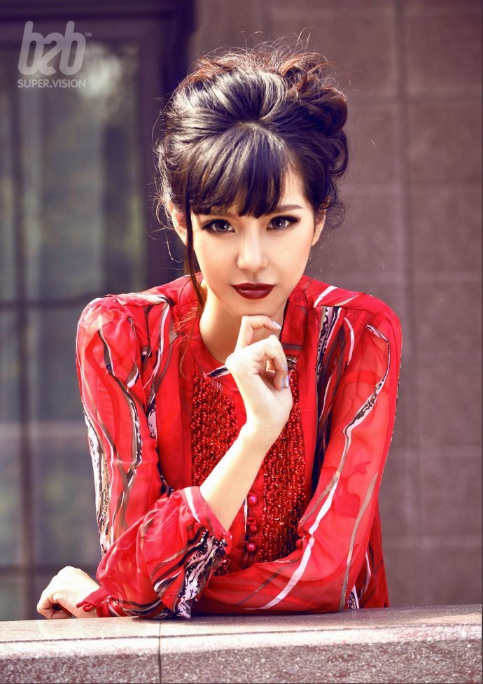 工大最美?；ㄍπ爻鲧R破底線